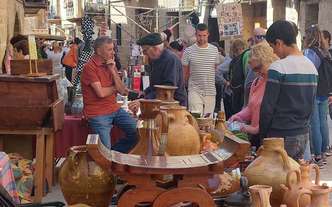 Foto de portada Feria de Antigüedades, Artes, Oficios, Monedas y Billetes (La Fresneda)